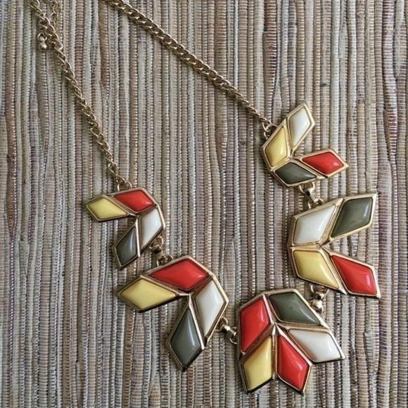 3/$29! Geometric Orange Yellow Olive Bib Necklace - Picture 4 of 5